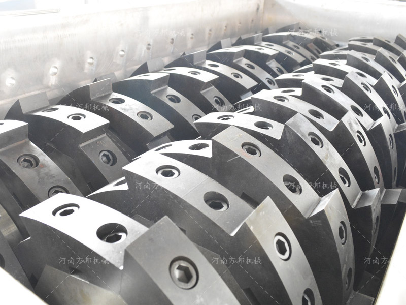 塑料撕碎機(jī)